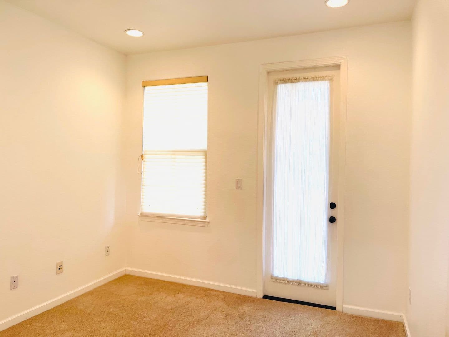 Vallejo House: 4285 Bromley Ct