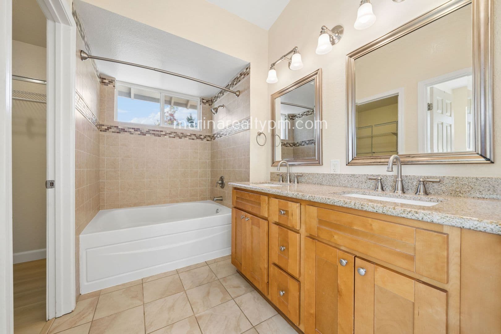 Vallejo House: 103 Bolton Way Vallejo