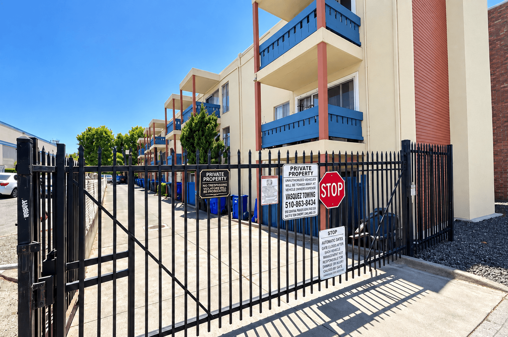 San Pablo Apartment: 1230 Brookside Drive