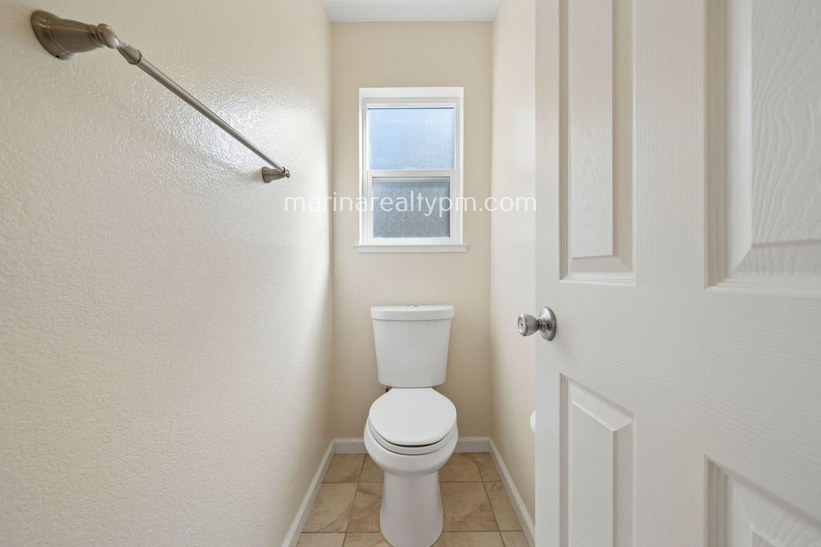 Vallejo House: 103 Bolton Way Vallejo