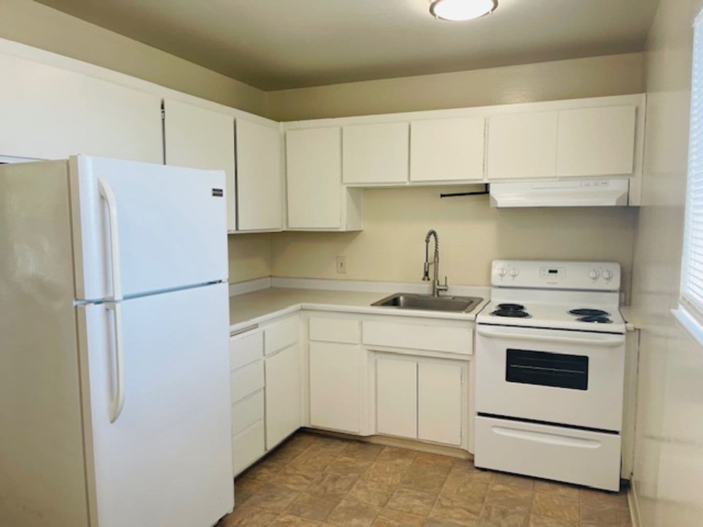Vallejo Apartment: 411 - 417 Florida St
