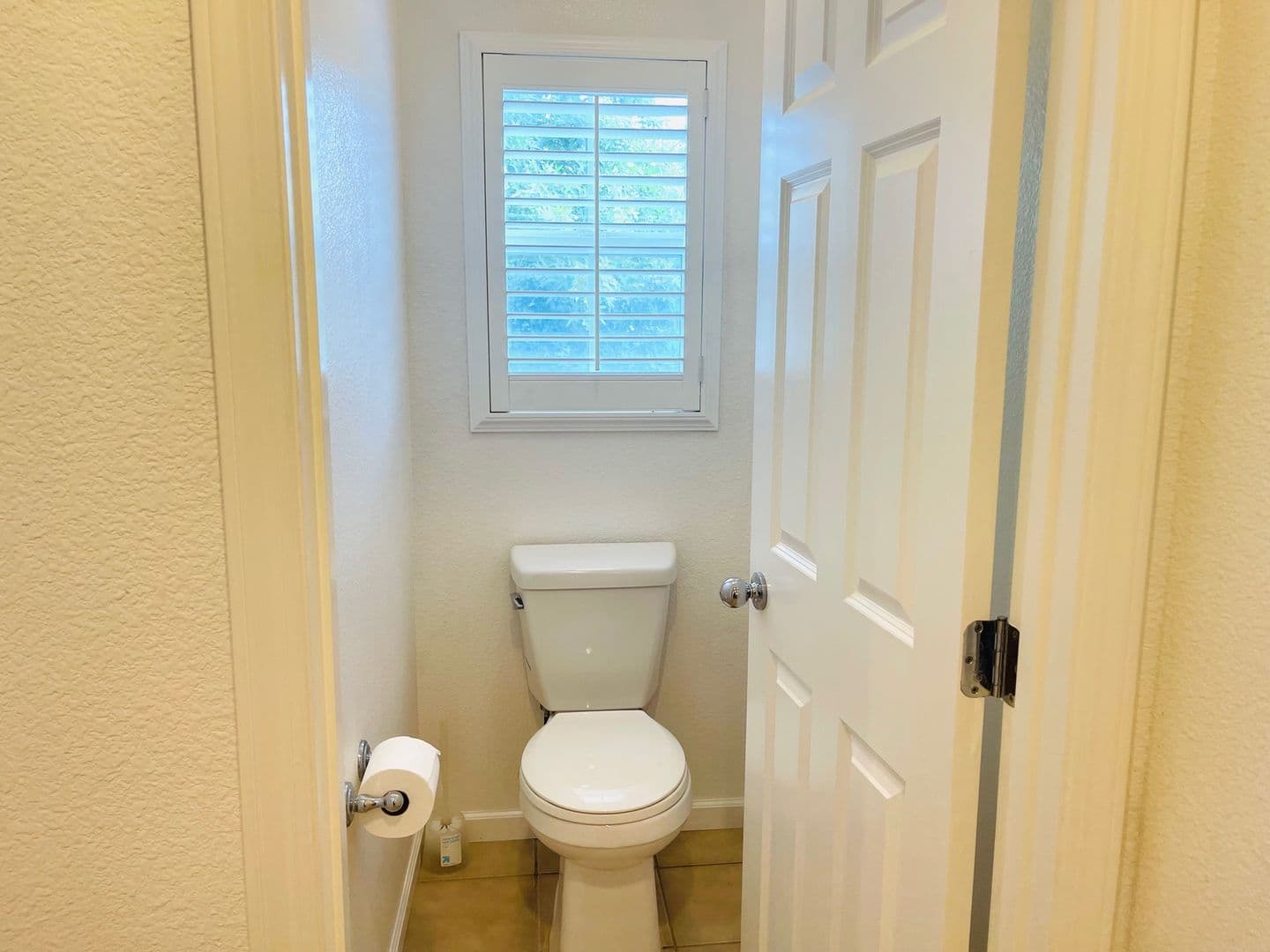 Vallejo House: 4285 Bromley Ct