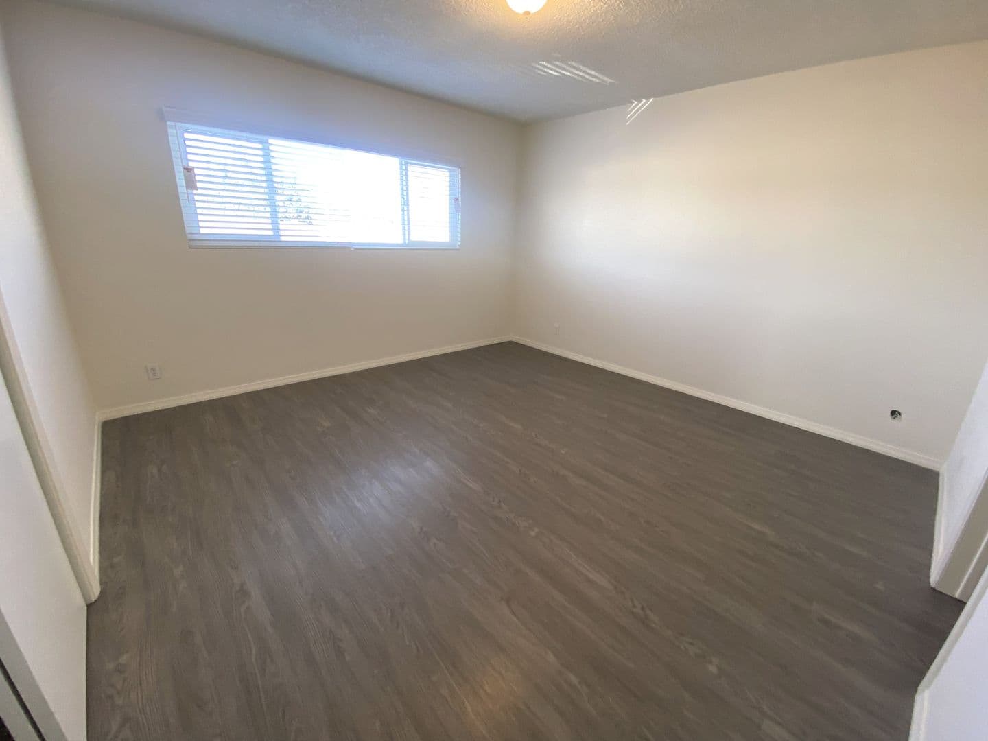 Hawthorne Apartment: 4821 W. 117th Street