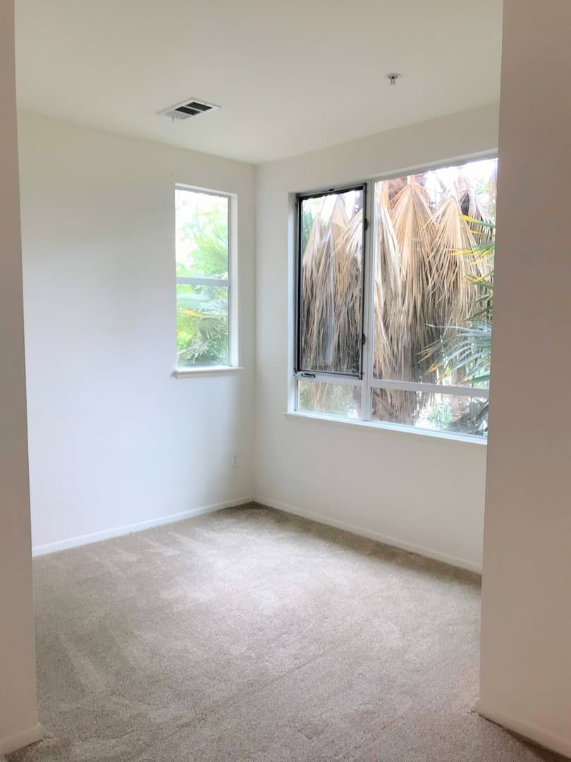 Playa Vista Condo: 6400 Crescent Park East #205