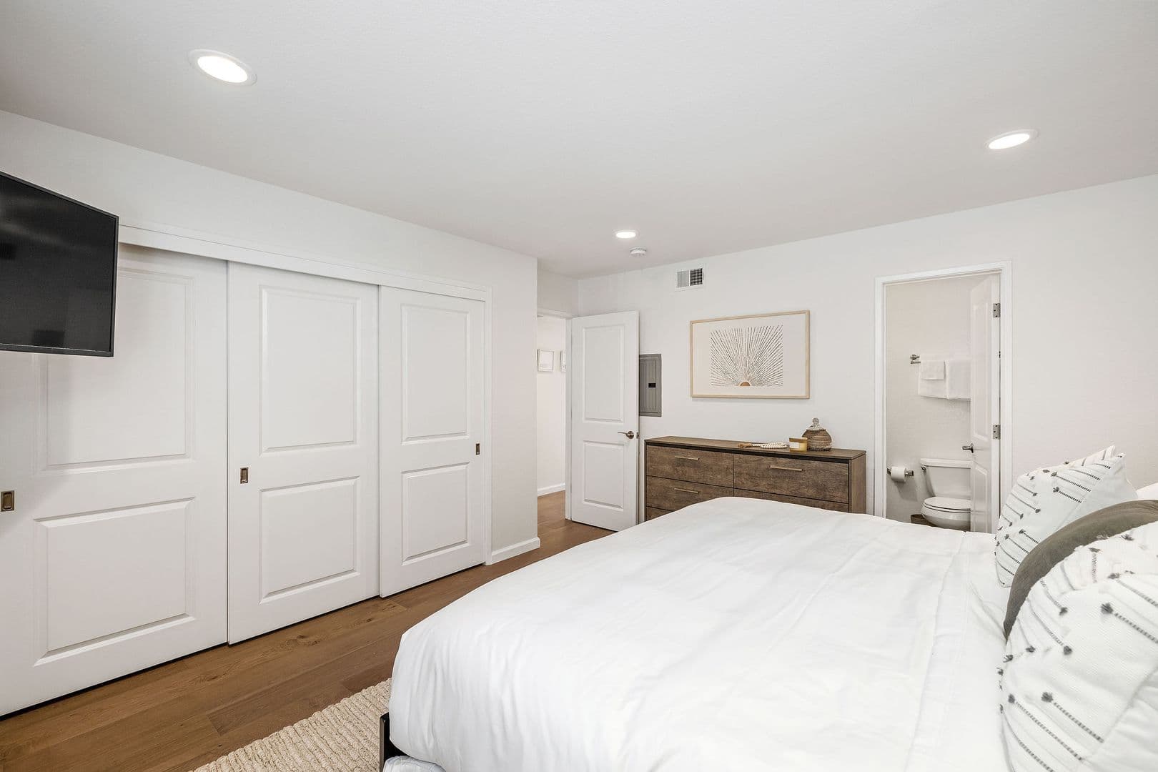 Hermosa Beach House: 49 15th Street #A