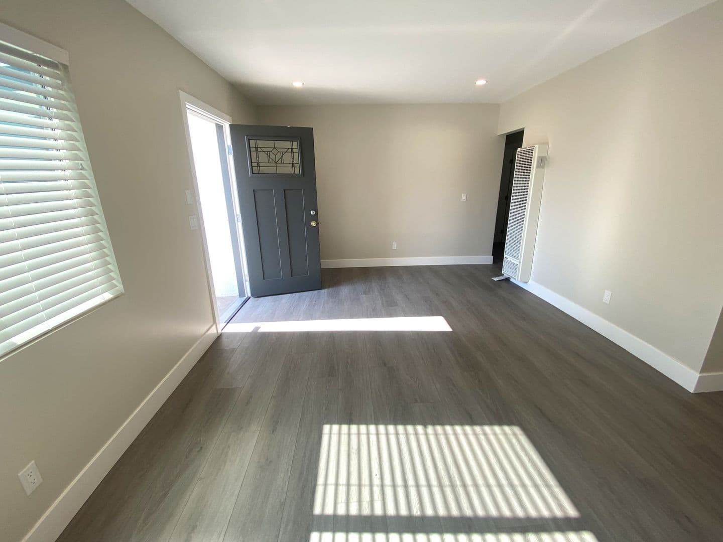 Lomita Apartment: 25316-20 Cypress St
