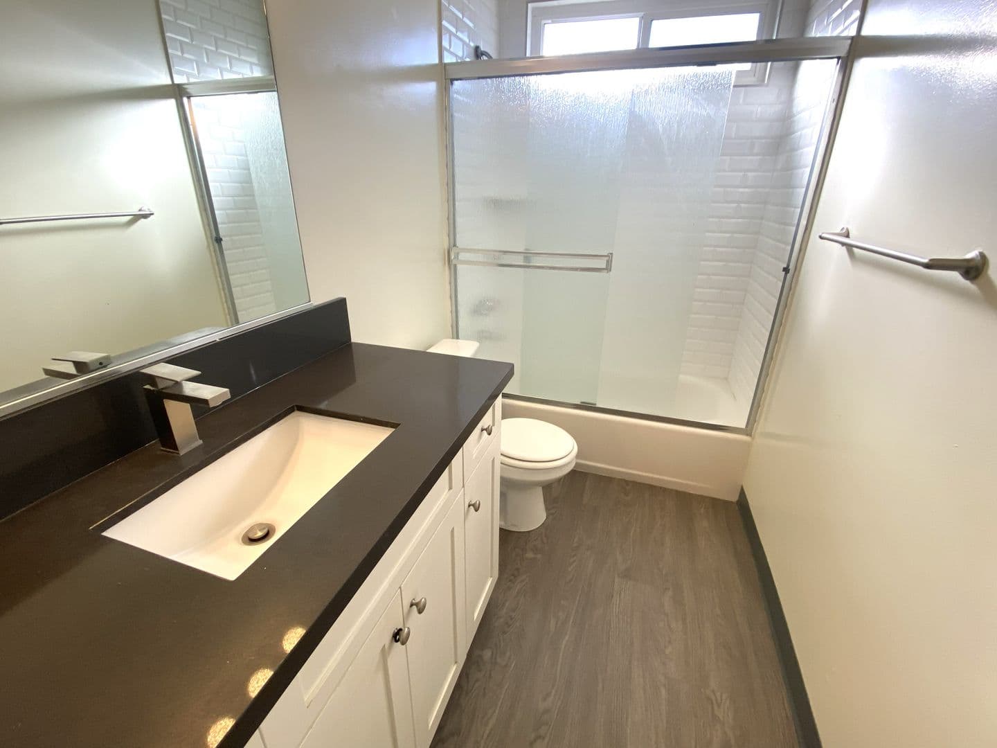 Hawthorne Apartment: 4821 W. 117th Street