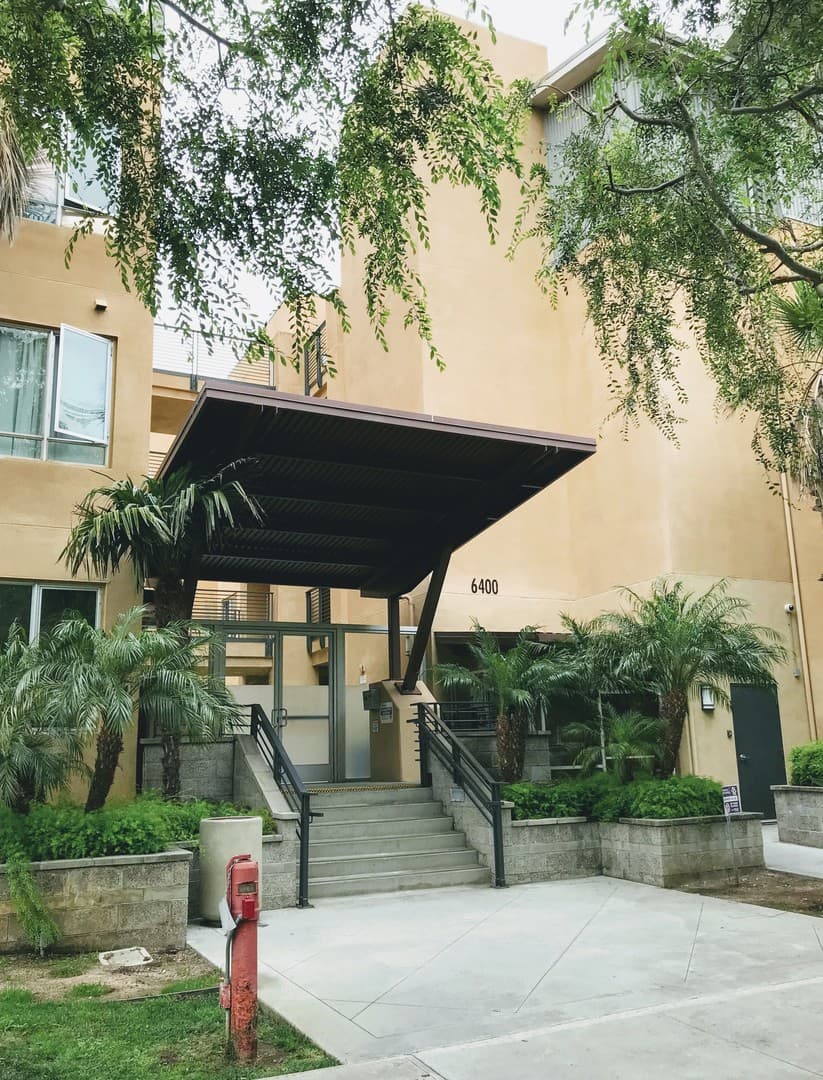 Playa Vista Condo: 6400 Crescent Park East #205
