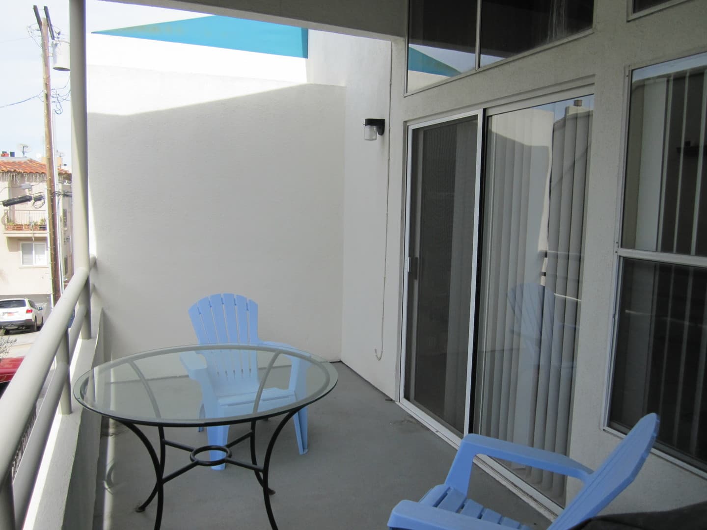 Hermosa Beach Apartment: 710 9th Street