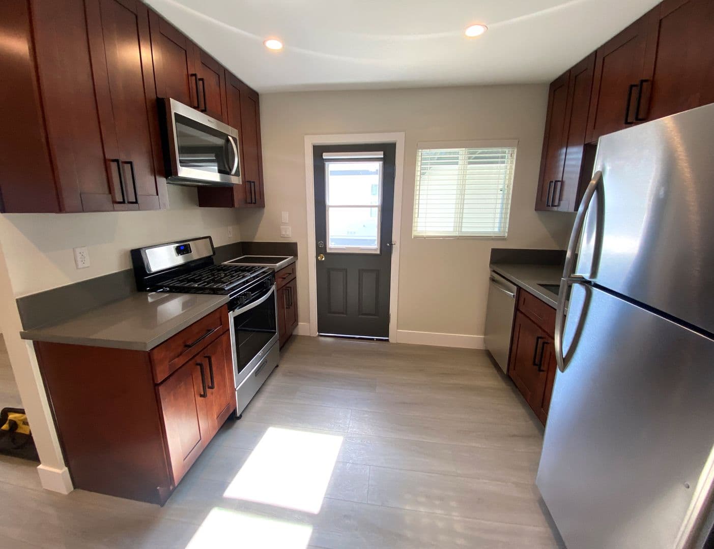 Lomita Apartment: 25316-20 Cypress St