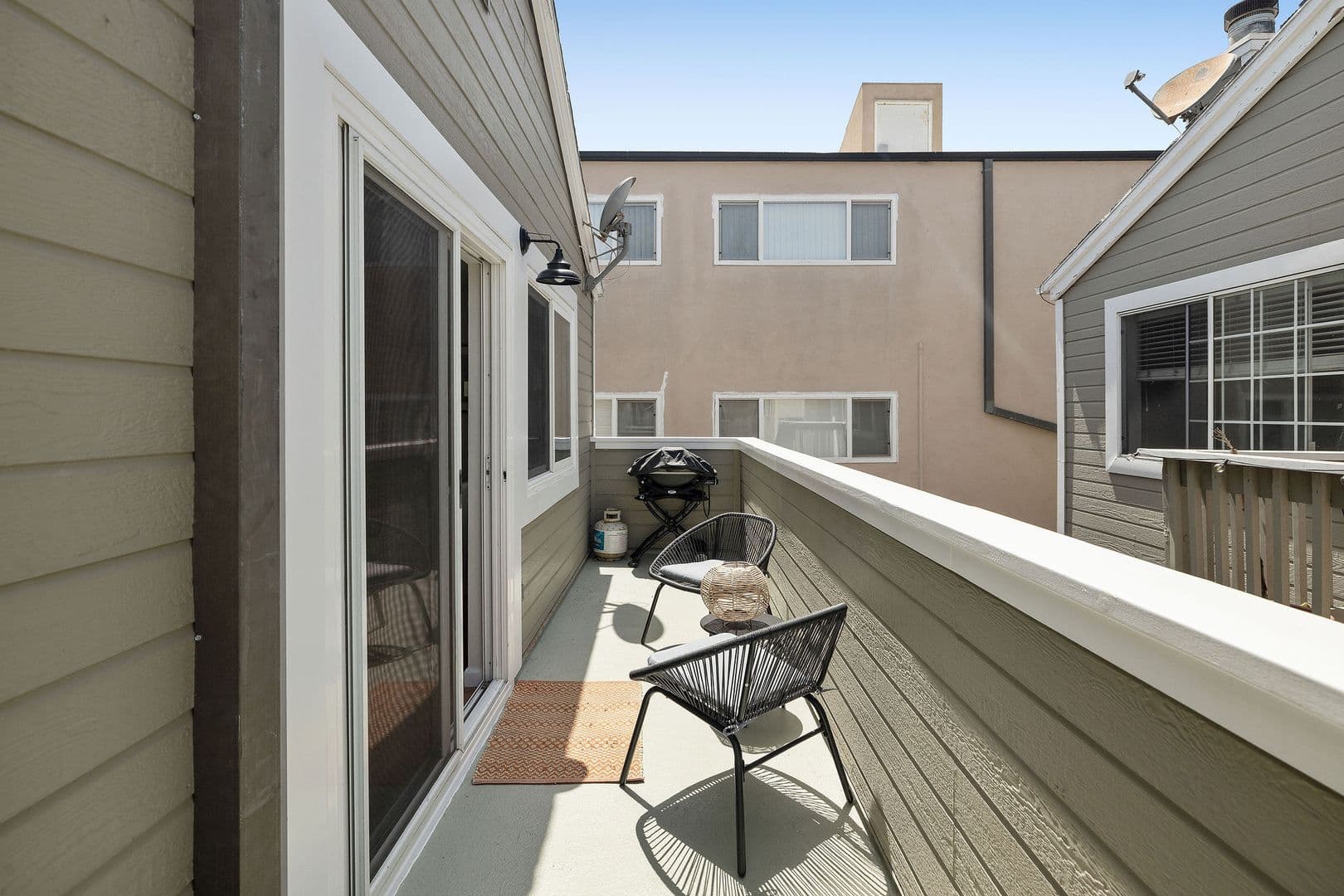Hermosa Beach House: 49 15th Street #A