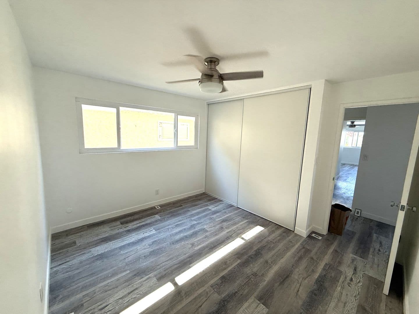 San Pedro Apartment: 953 18th Street