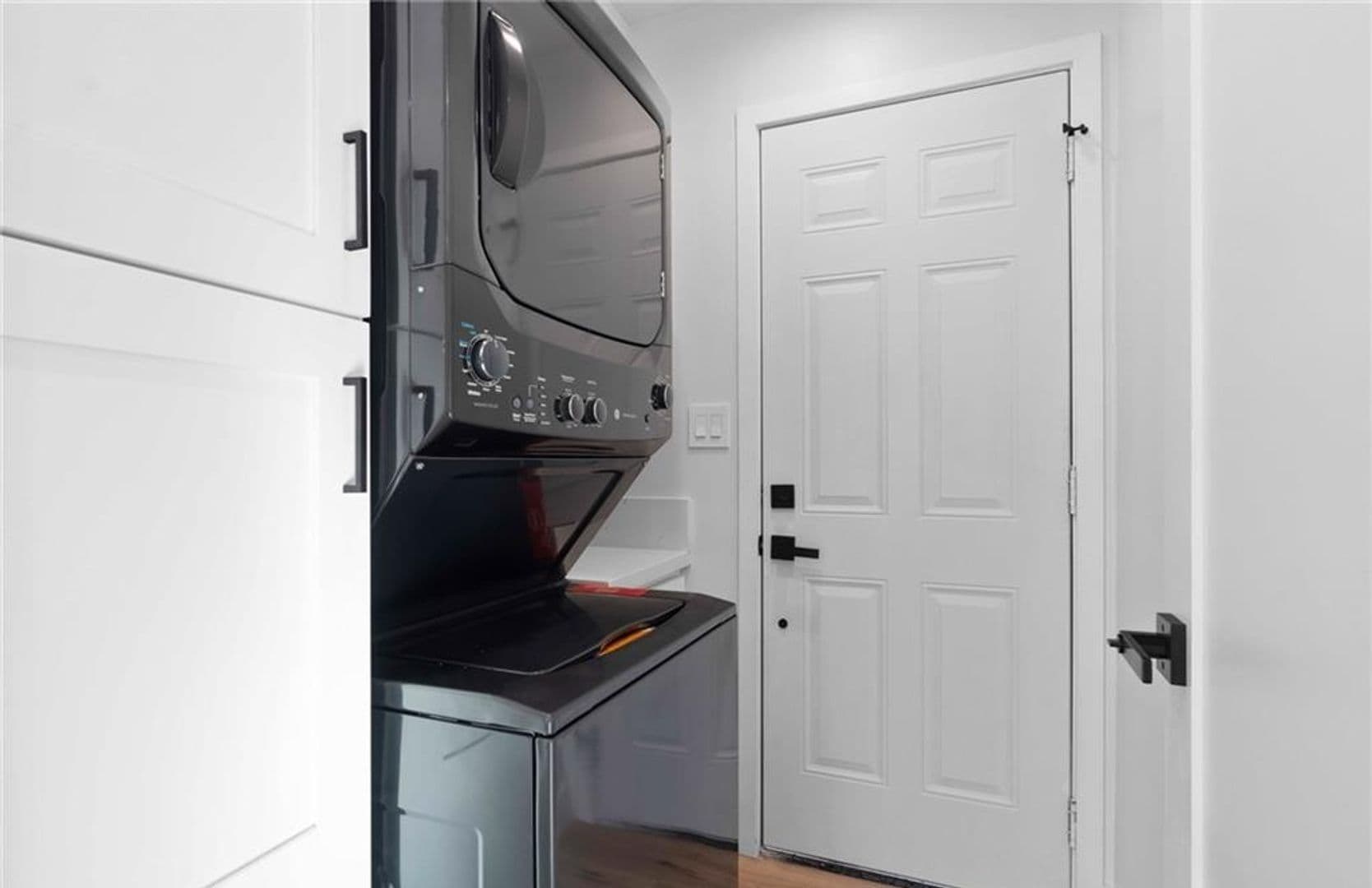 Hawthorne Apartment: 4641 W. 130th Street