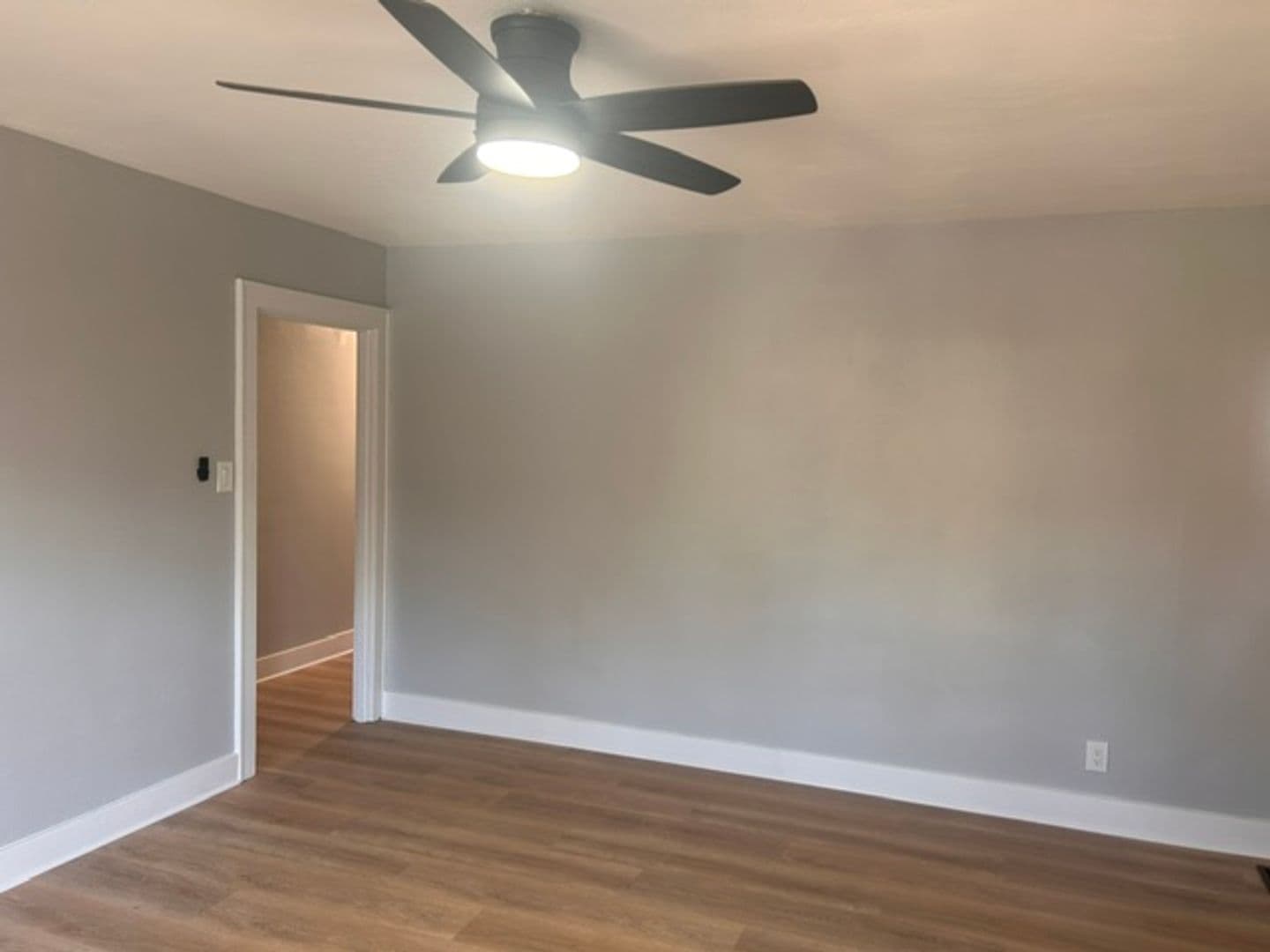 Pittsburgh Apartment: 7431-7437 Penfield Ct