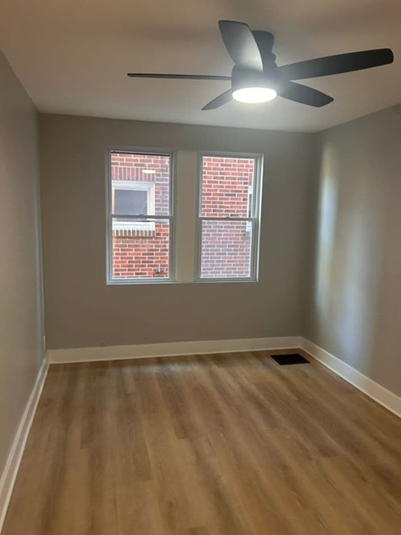 Pittsburgh Apartment: 7431-7437 Penfield Ct