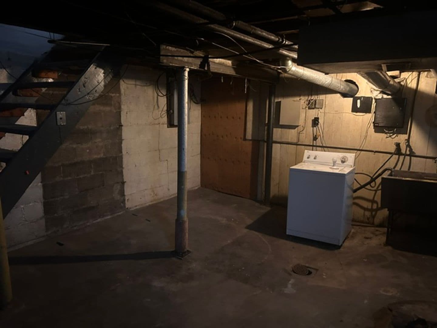 Pittsburgh Apartment: 7431-7437 Penfield Ct