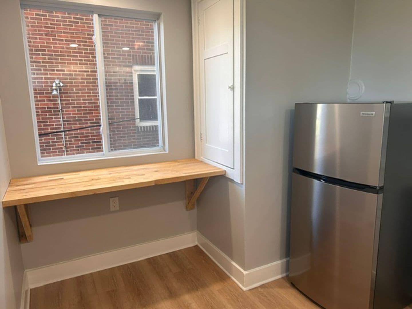 Pittsburgh Apartment: 7431-7437 Penfield Ct