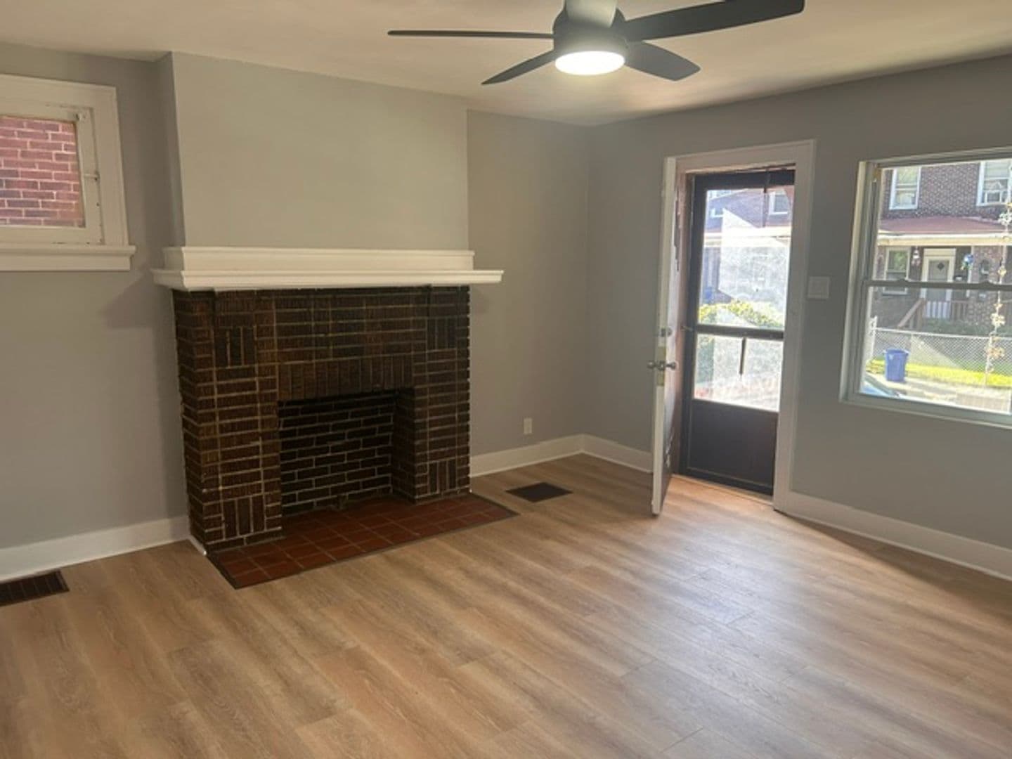 Pittsburgh Apartment: 7431-7437 Penfield Ct