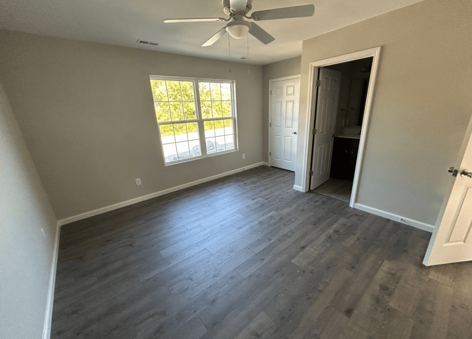 Marthasville Apartment: 4th and 5th Street