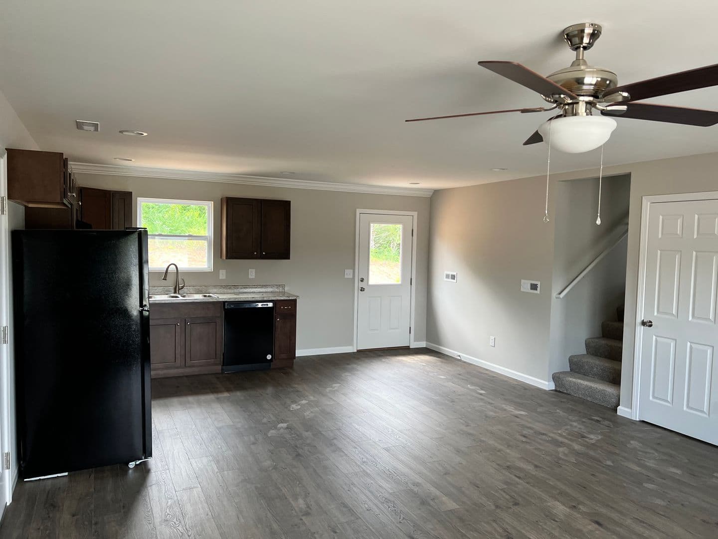 Union Townhome: 115 Springfield Heights Dr.