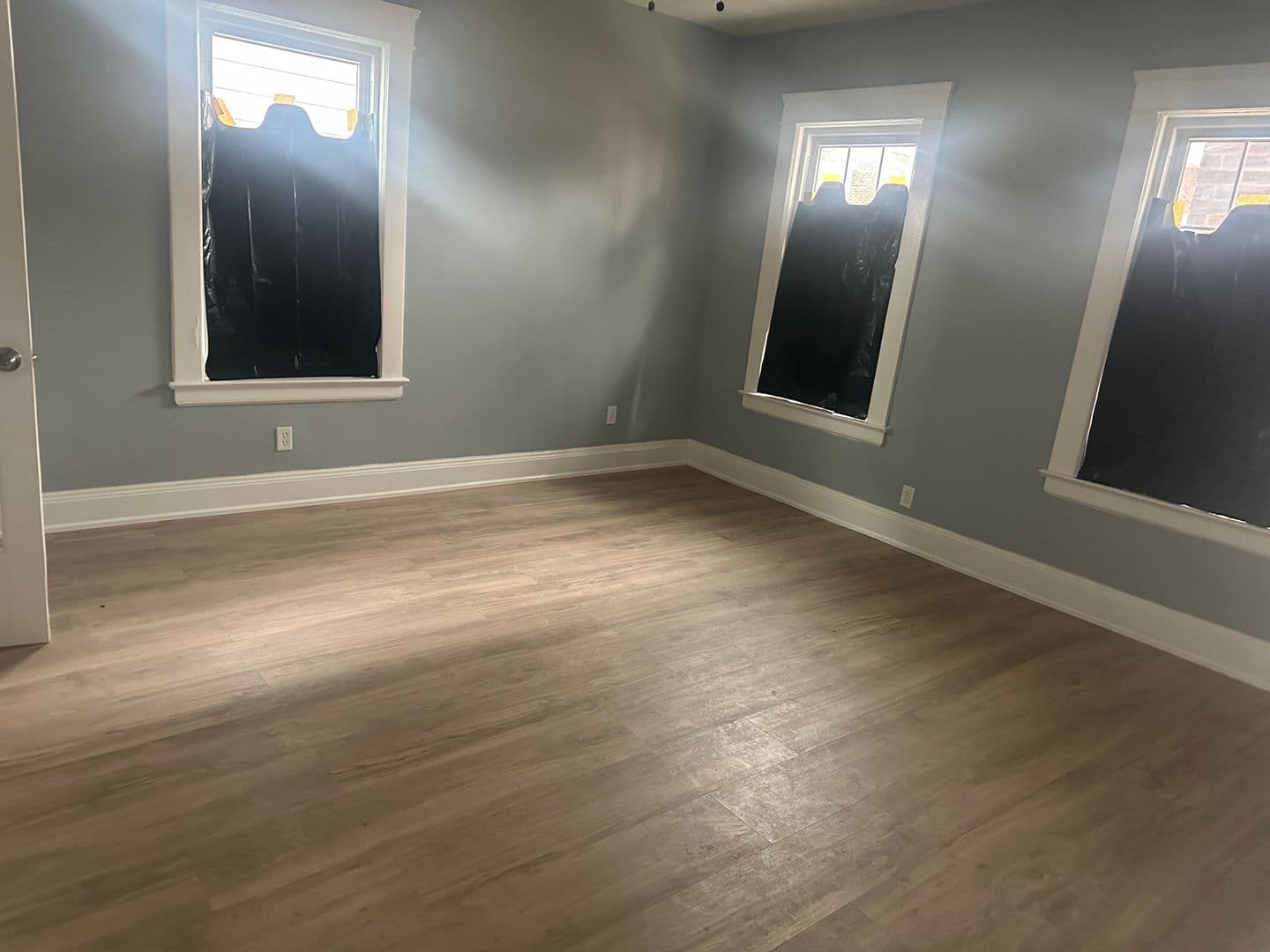 Cleveland Apartment: 15637 Halliday Ave