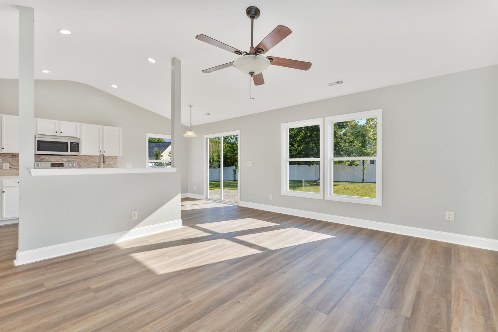 Myrtle Beach House: 4008 Scarlet Oak Court