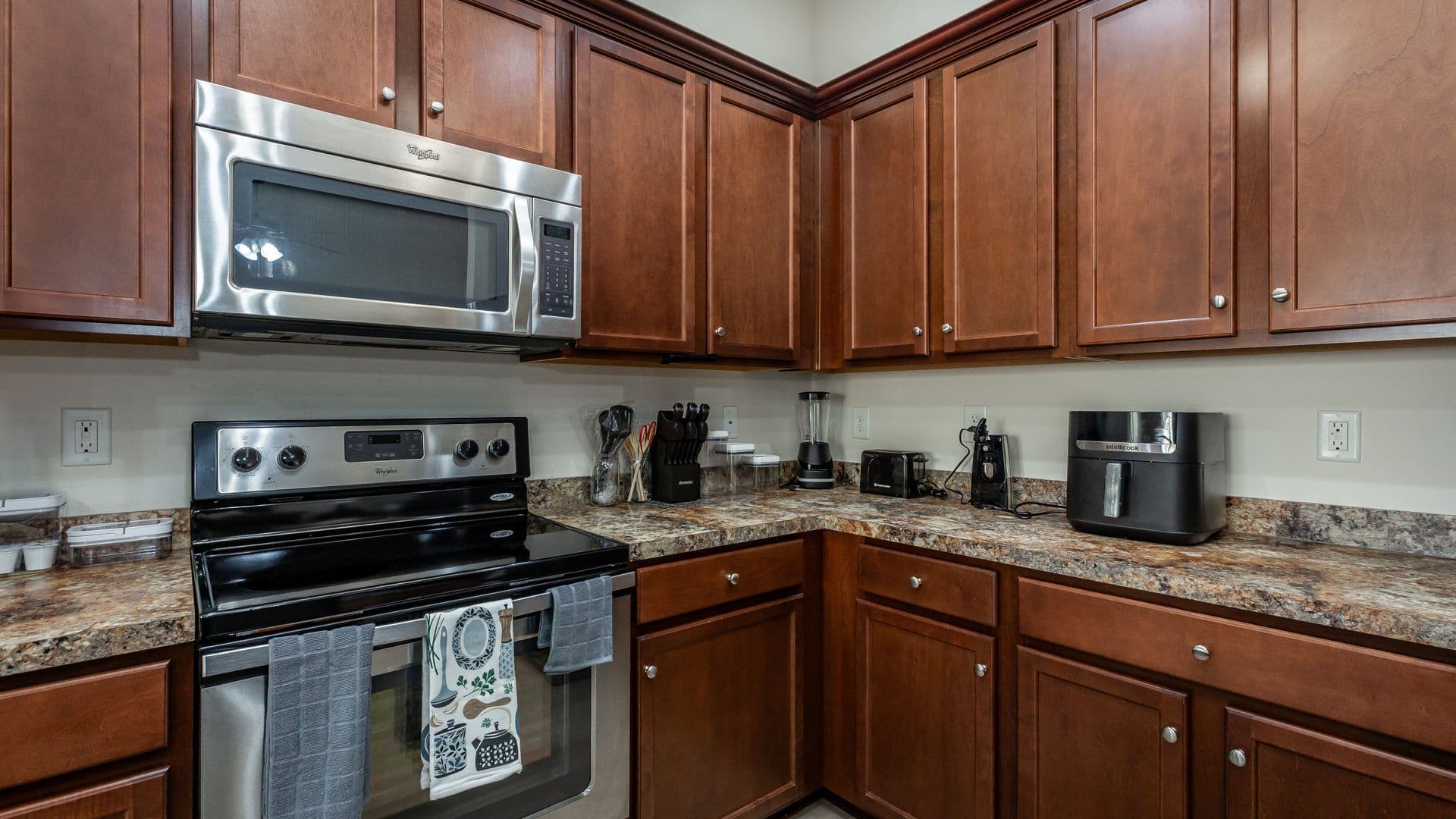 Conway House: 2801 McDougall Drive