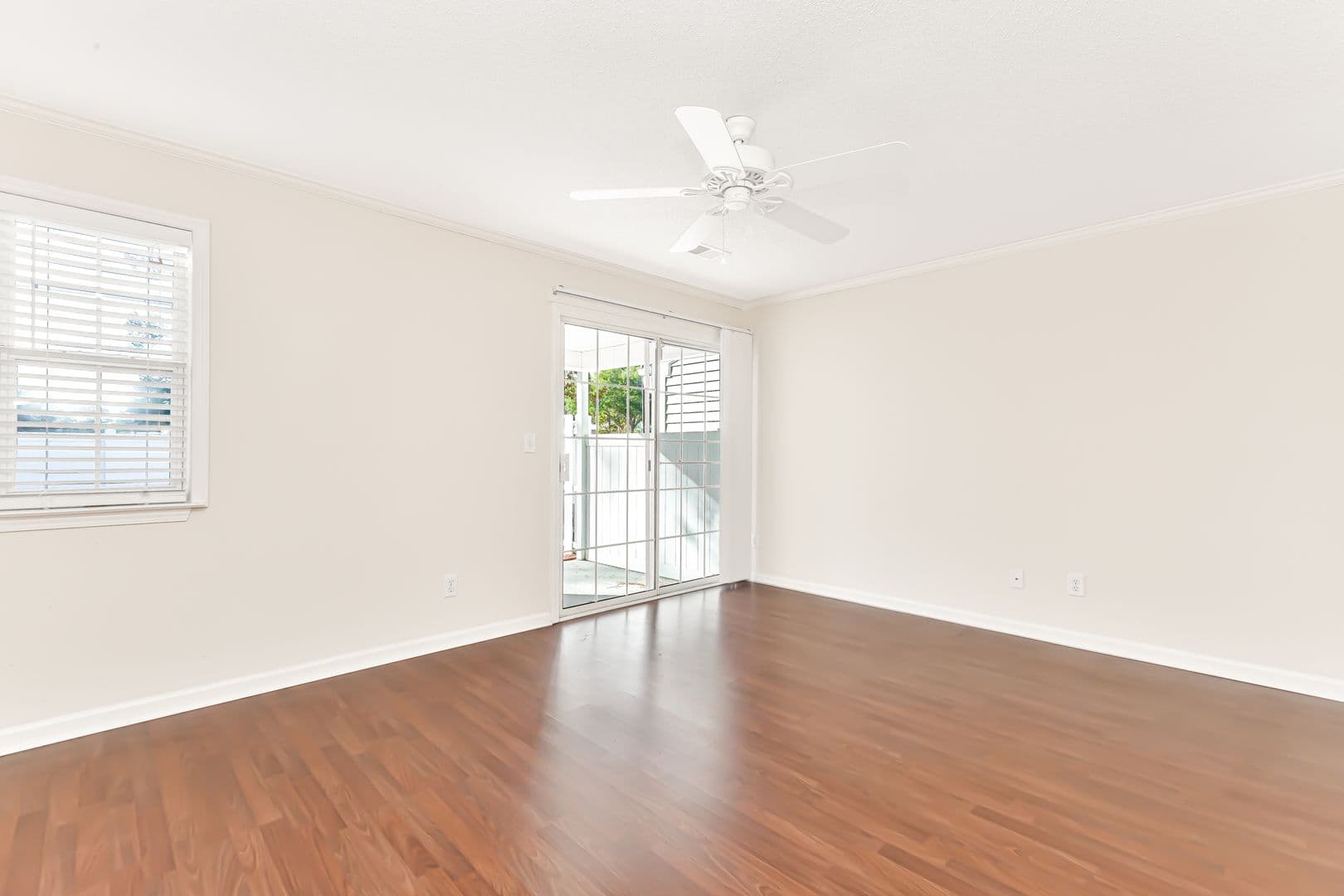 Myrtle Beach House: 3555 Crepe Myrtle Court