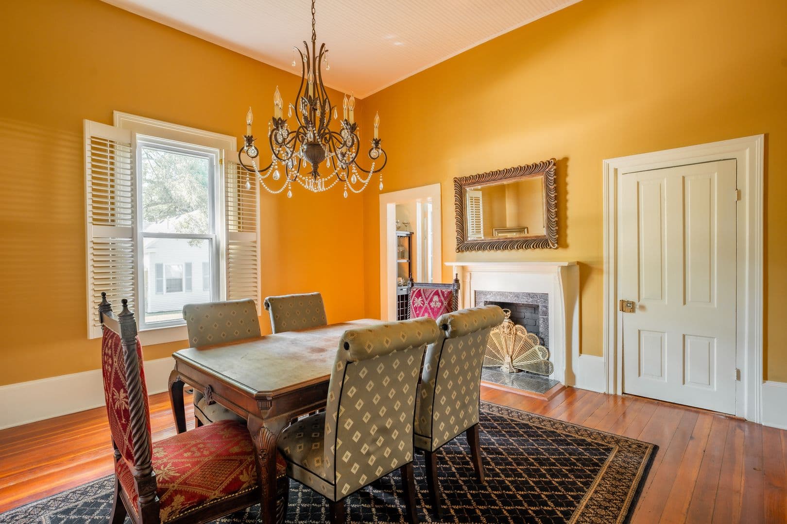 Fairburn House: 152-A Rivertown Rd
