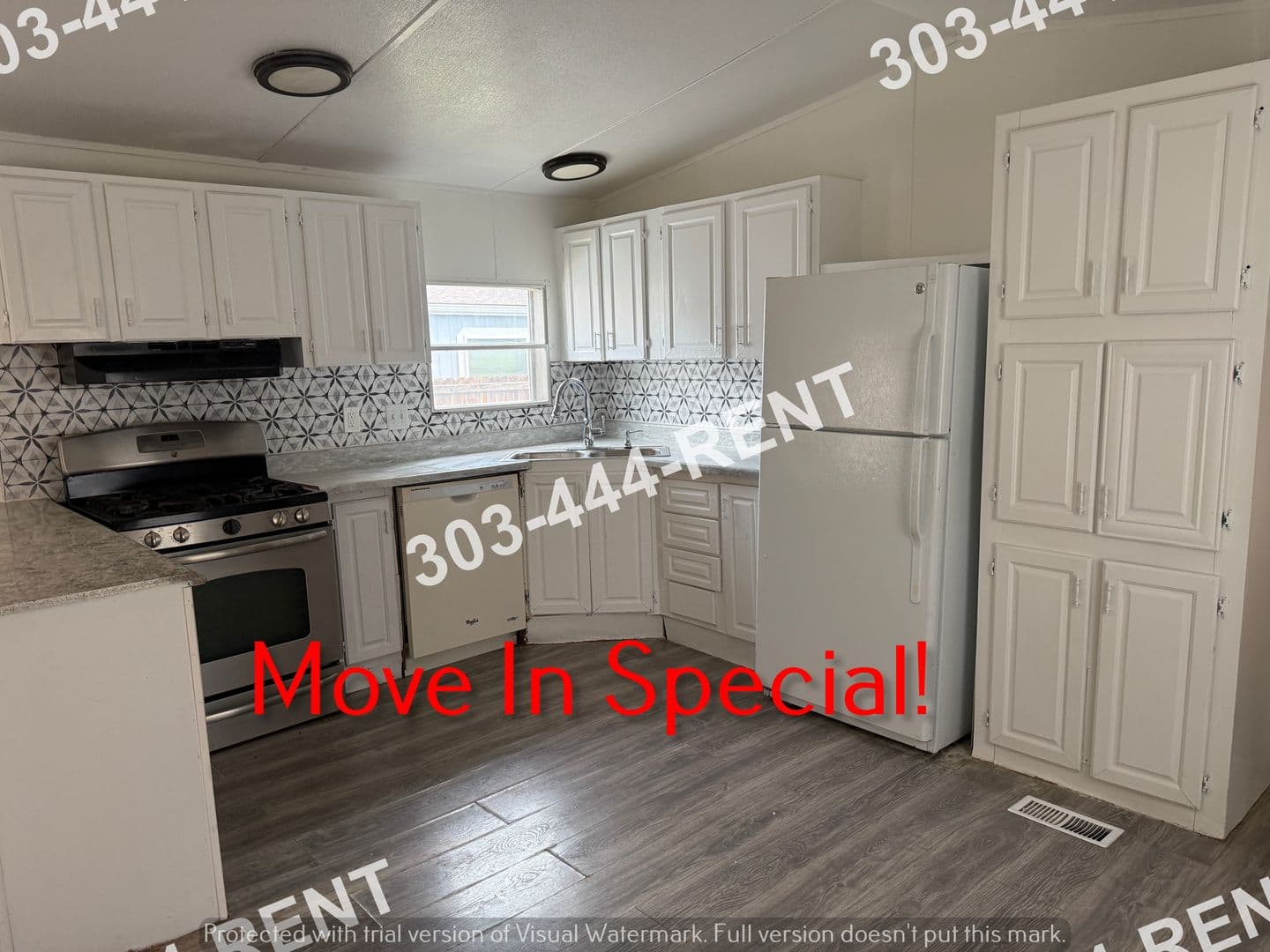 Thornton House: 8440 Adams Way