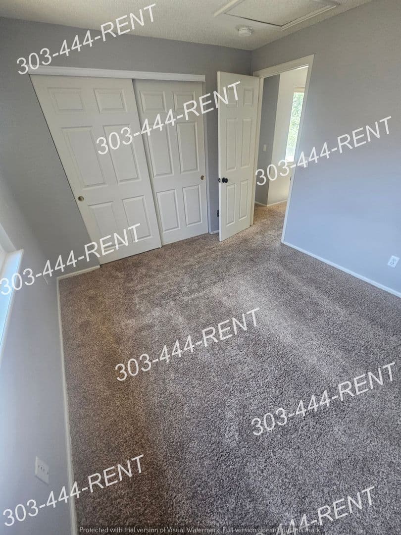 Thornton House: 4845 E 117th Avenue