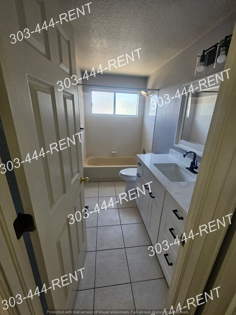 Thornton House: 4845 E 117th Avenue