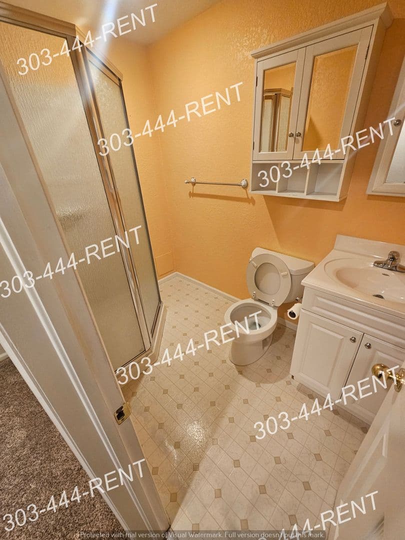 Thornton House: 4845 E 117th Avenue