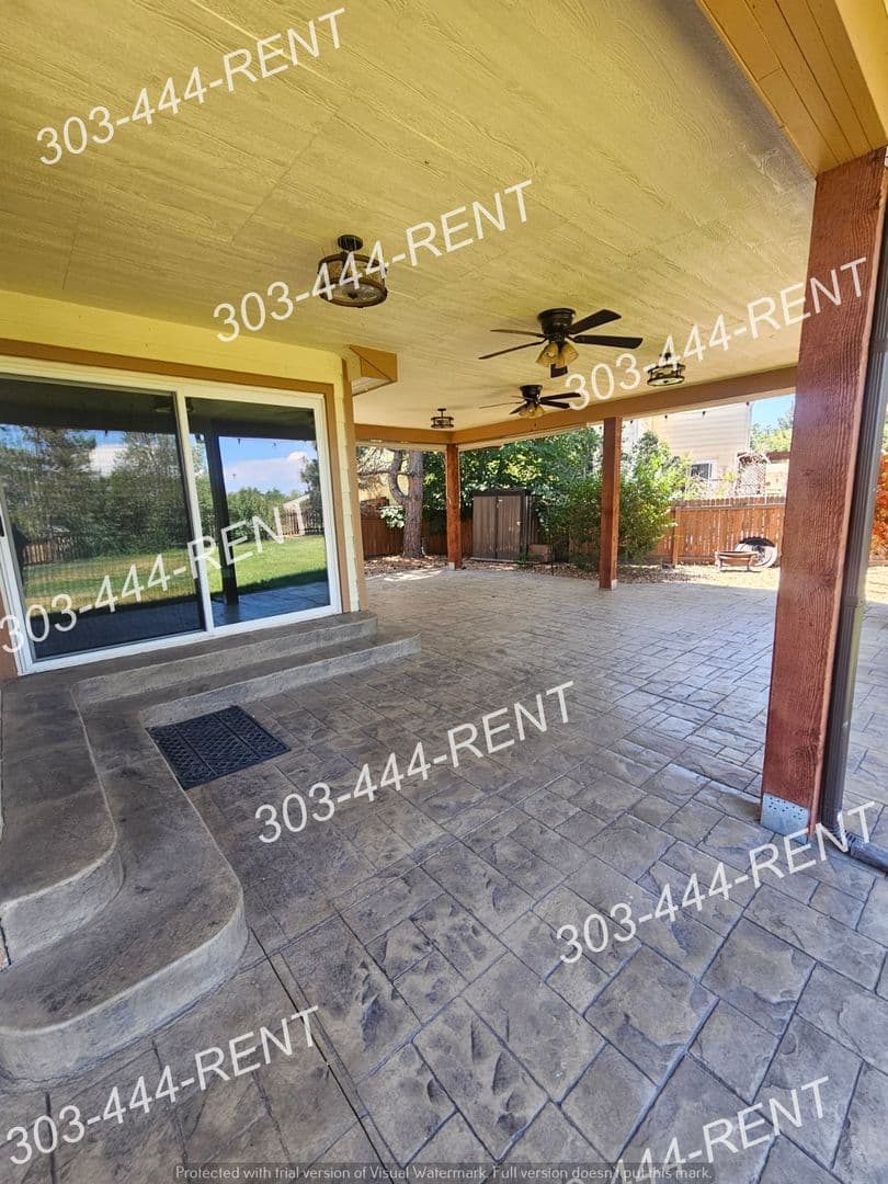 Thornton House: 4845 E 117th Avenue