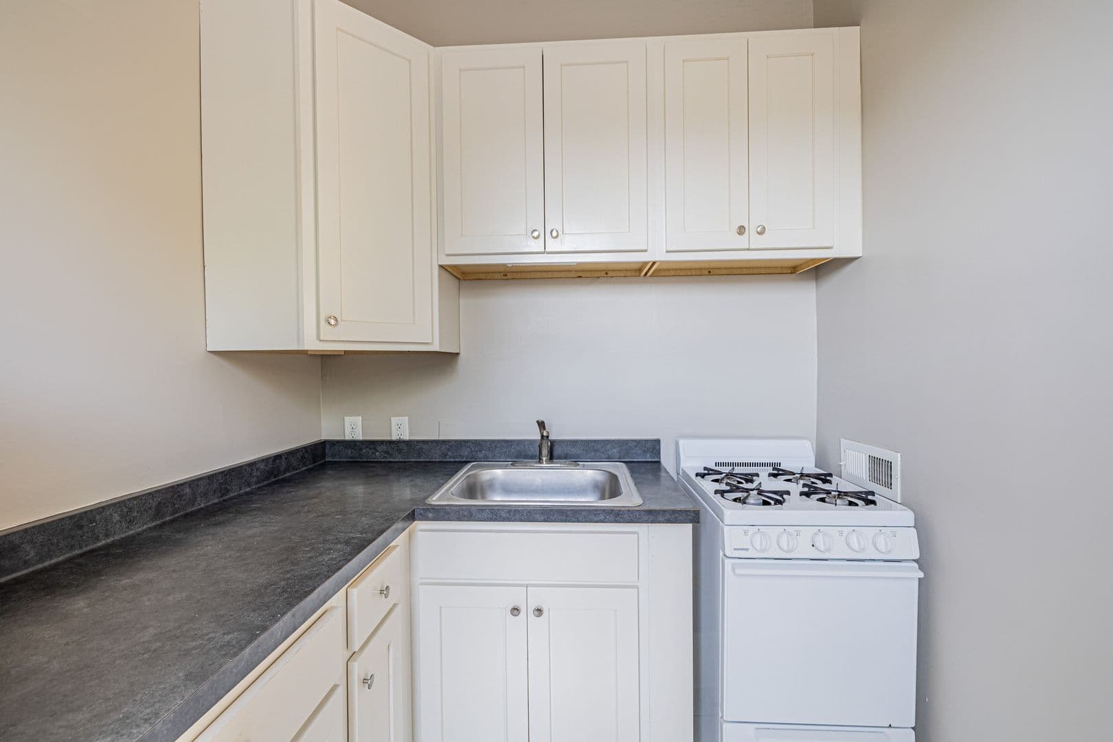 Rochester Apartment: 128-152 Gibbs Street