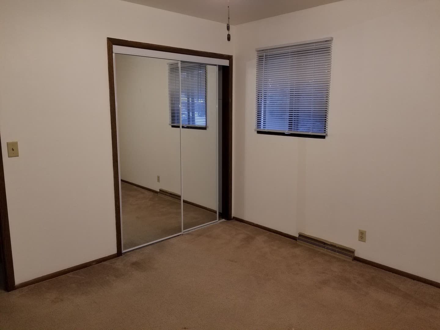 West Bend Apartment: 619 - 625 Imperial Ct