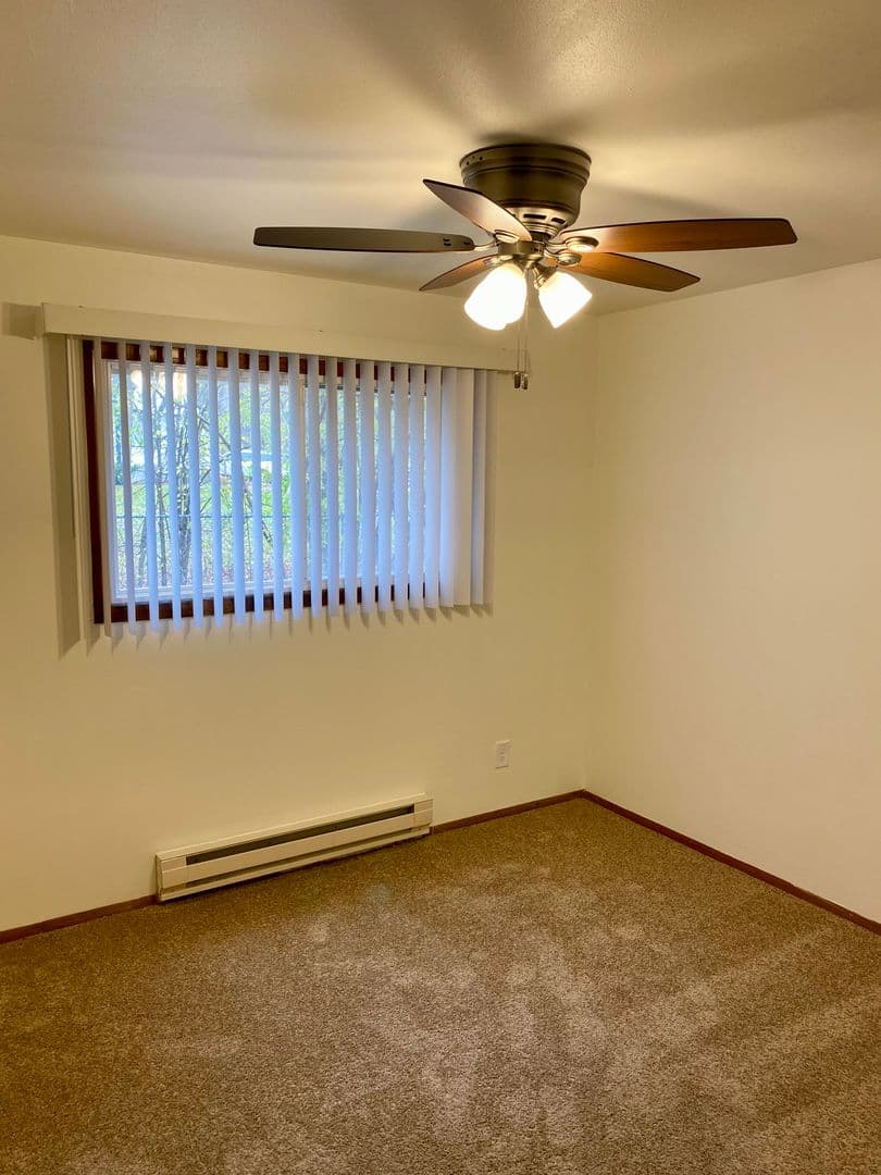 Waterford Apartment: 730 S. 1st St, 731-739 N. River Rd