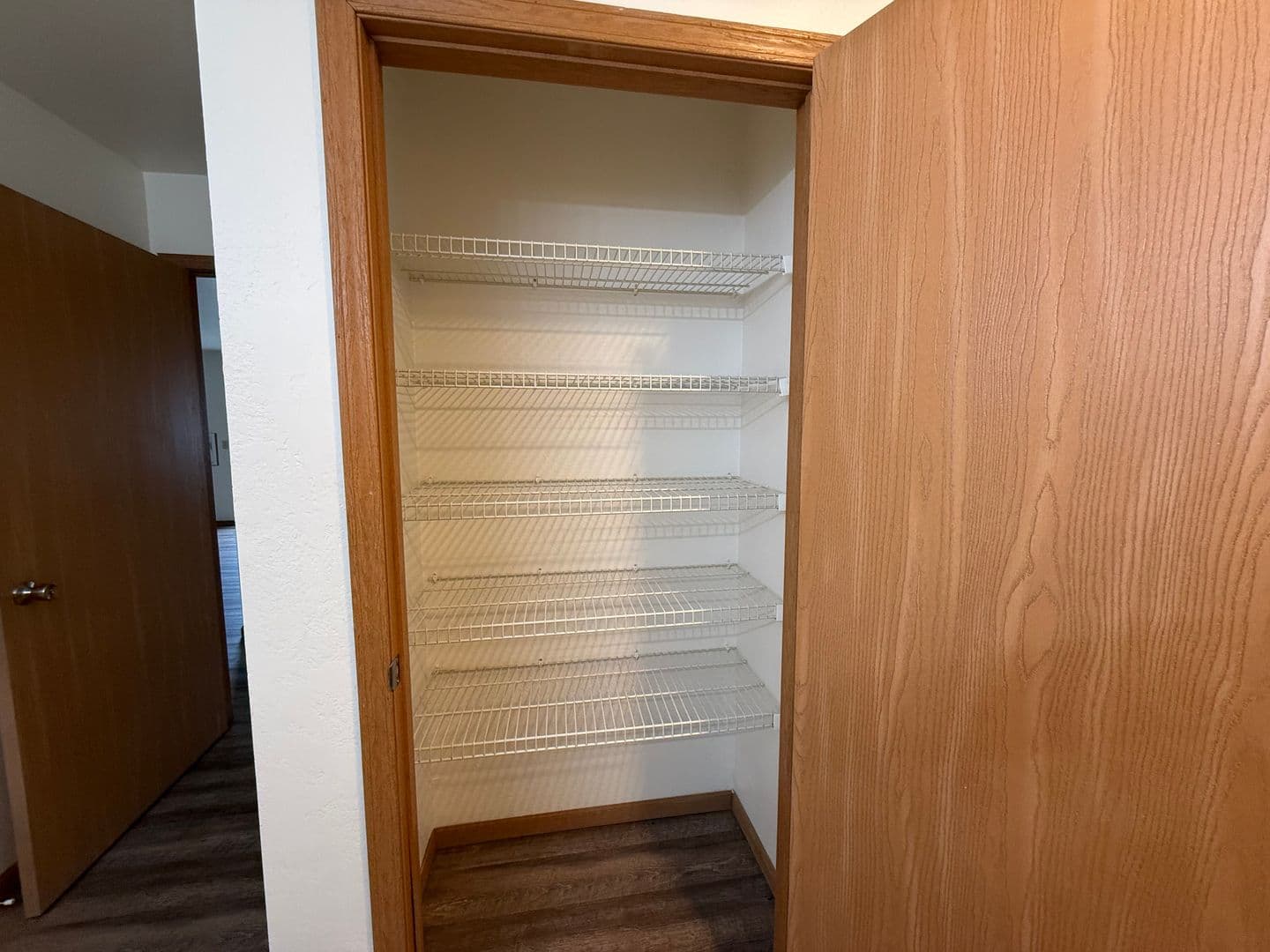 Slinger Apartment: 313 & 323 James St