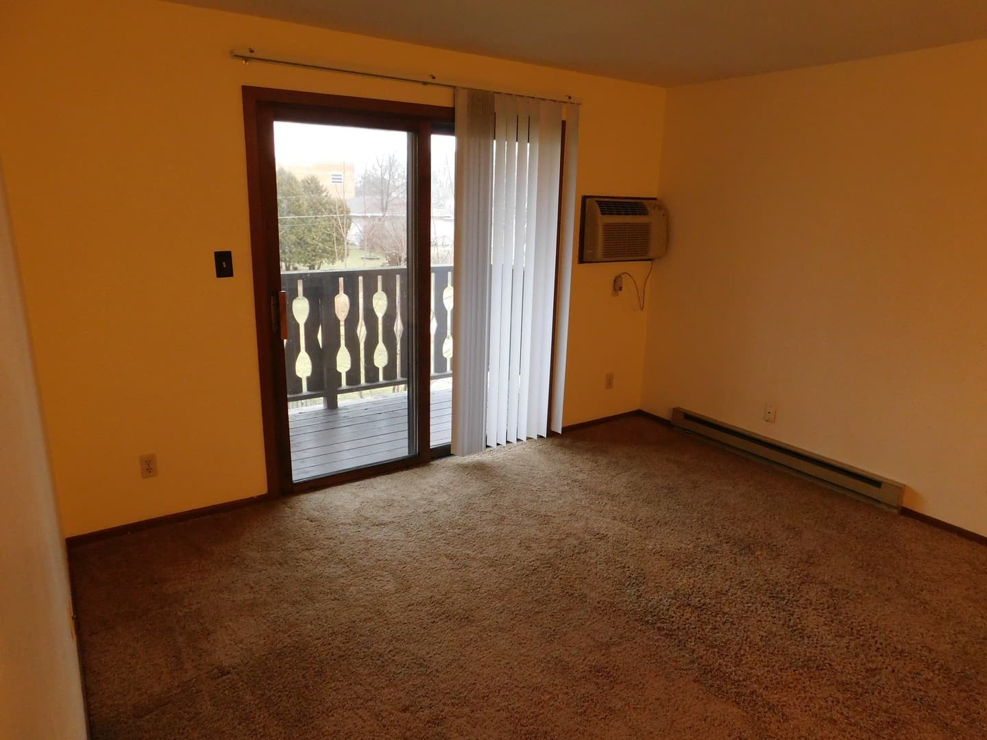 Sheboygan Apartment: 3430-3432-3434 S. 12th St.