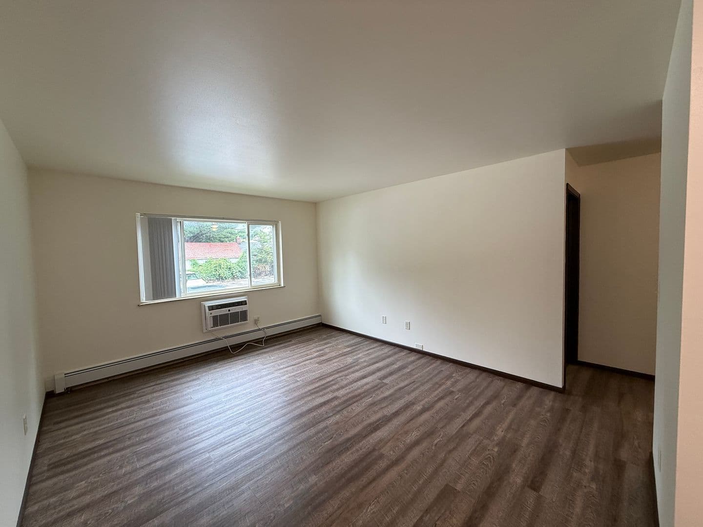 Saukville Apartment: 150 E. Dekora St.