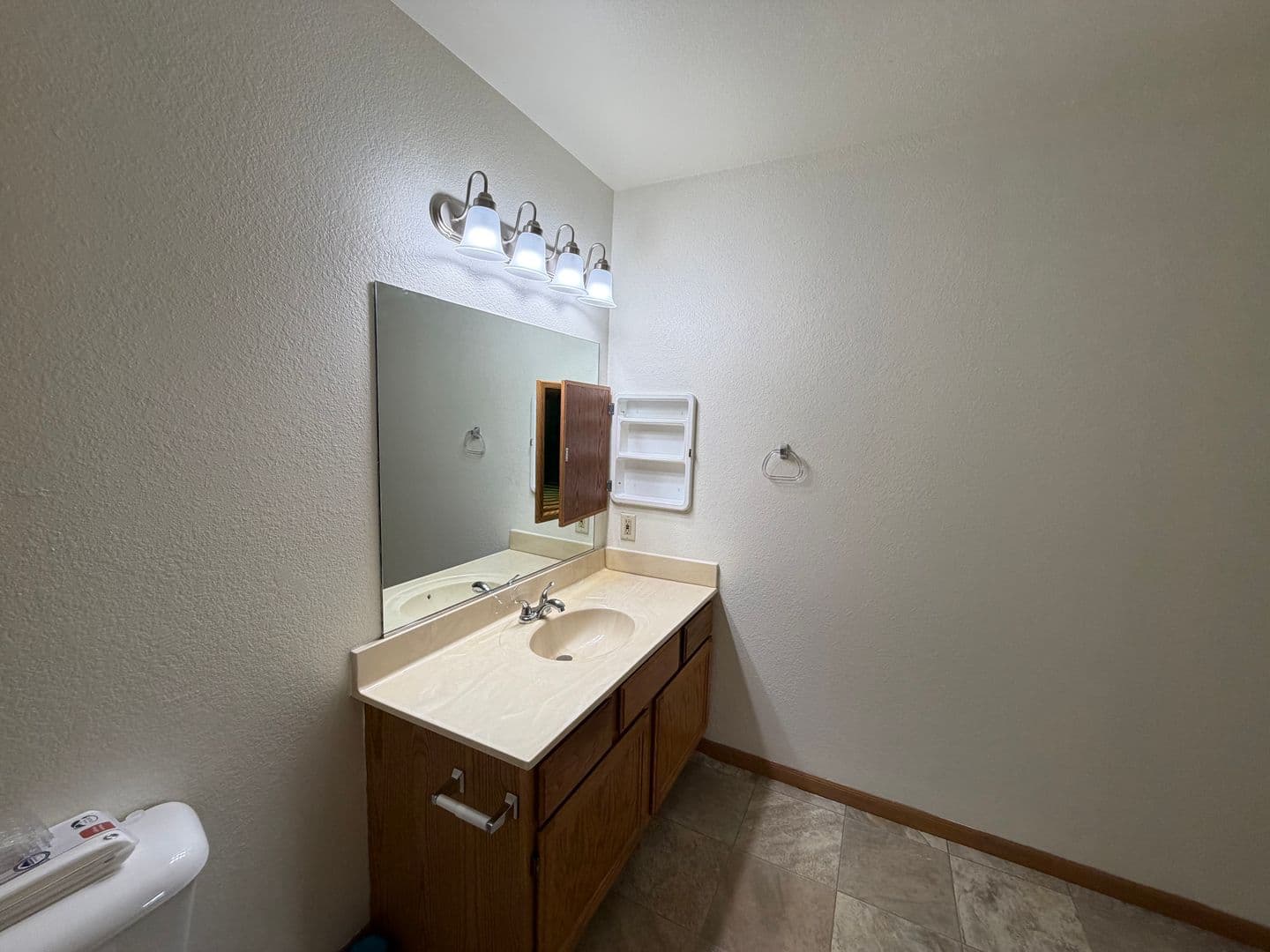 Slinger Apartment: 313 & 323 James St