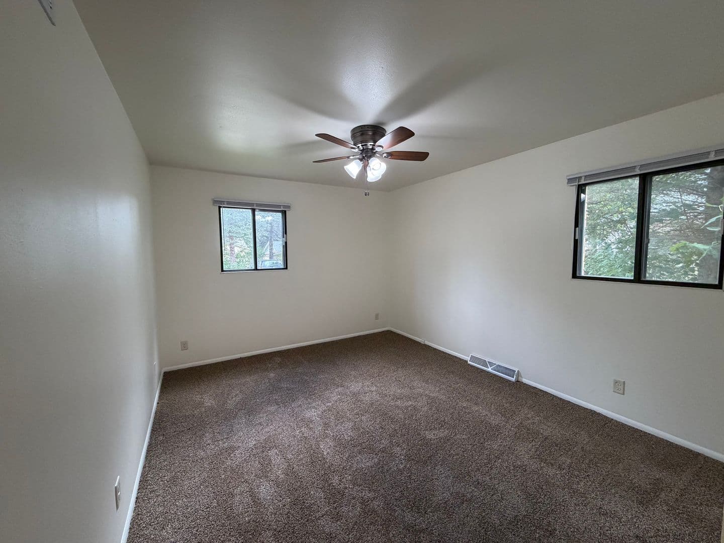 West Bend Apartment: 633 - 717 Imperial Ct