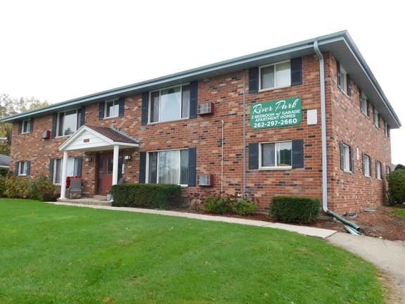 Waterford Apartment: 730 S. 1st St, 731-739 N. River Rd