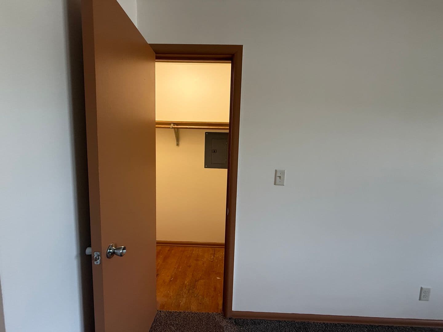 Wauwatosa Apartment: 11934 W North Ave