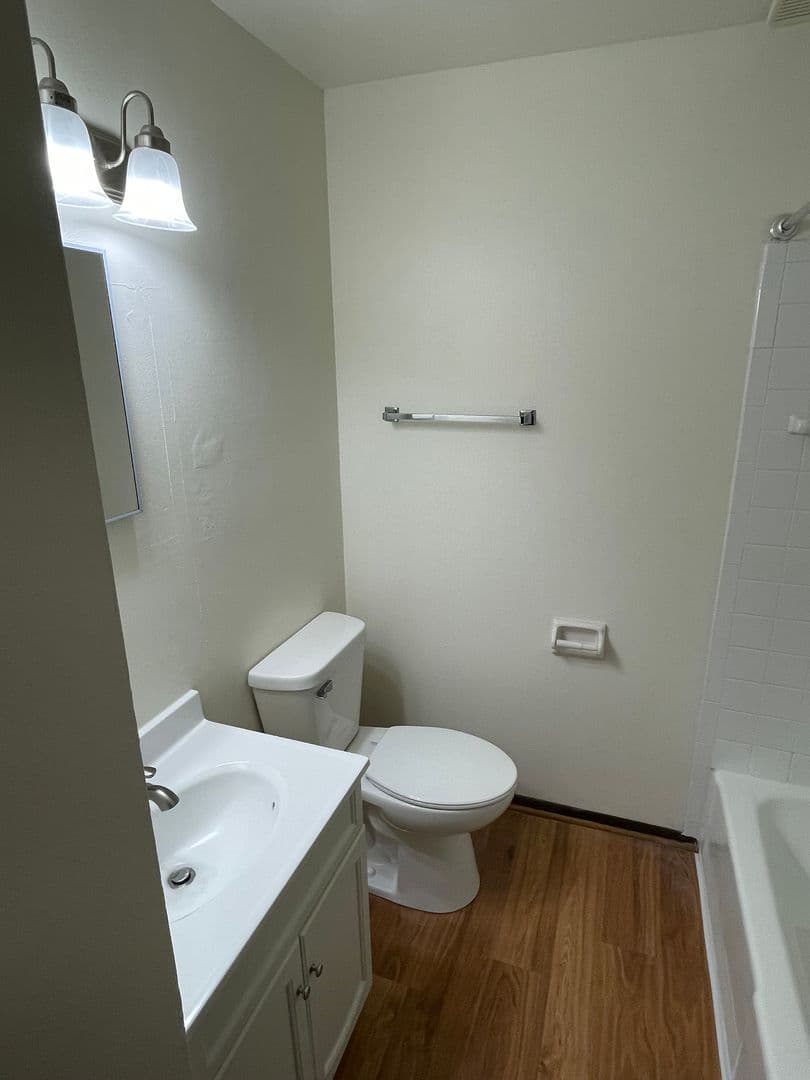 West Bend Apartment: 1400-1404-1408 Eder Ln
