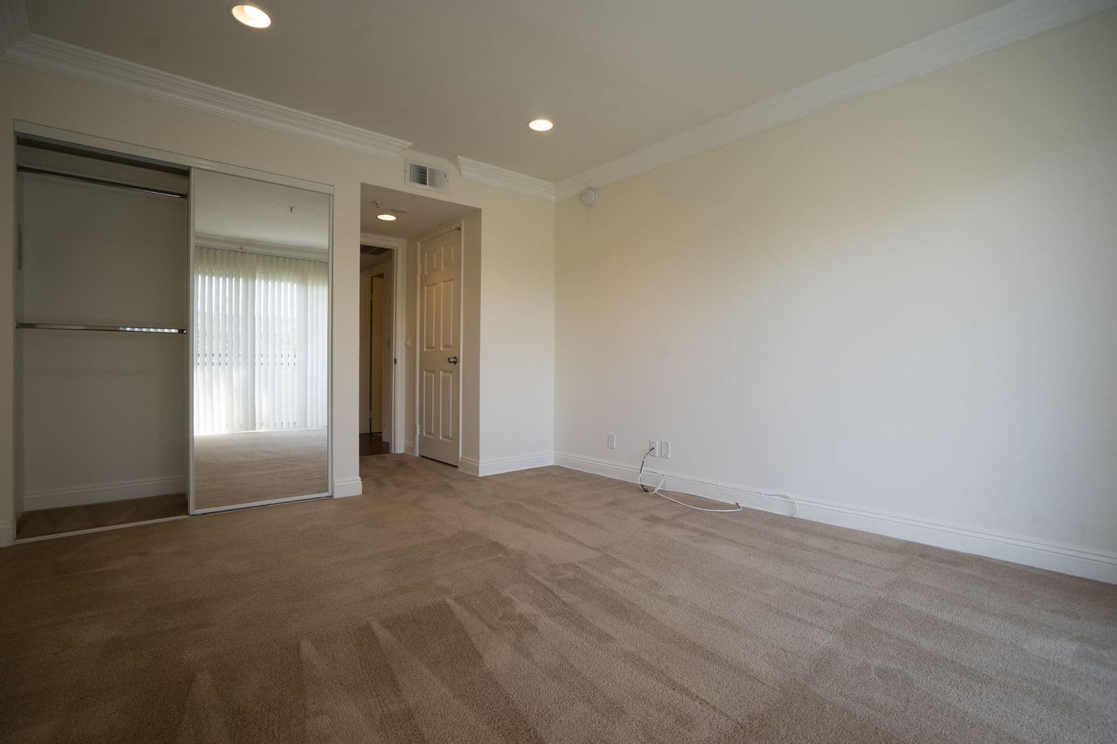 LOS ANGELES Apartment: 1508 VETERAN AVE.