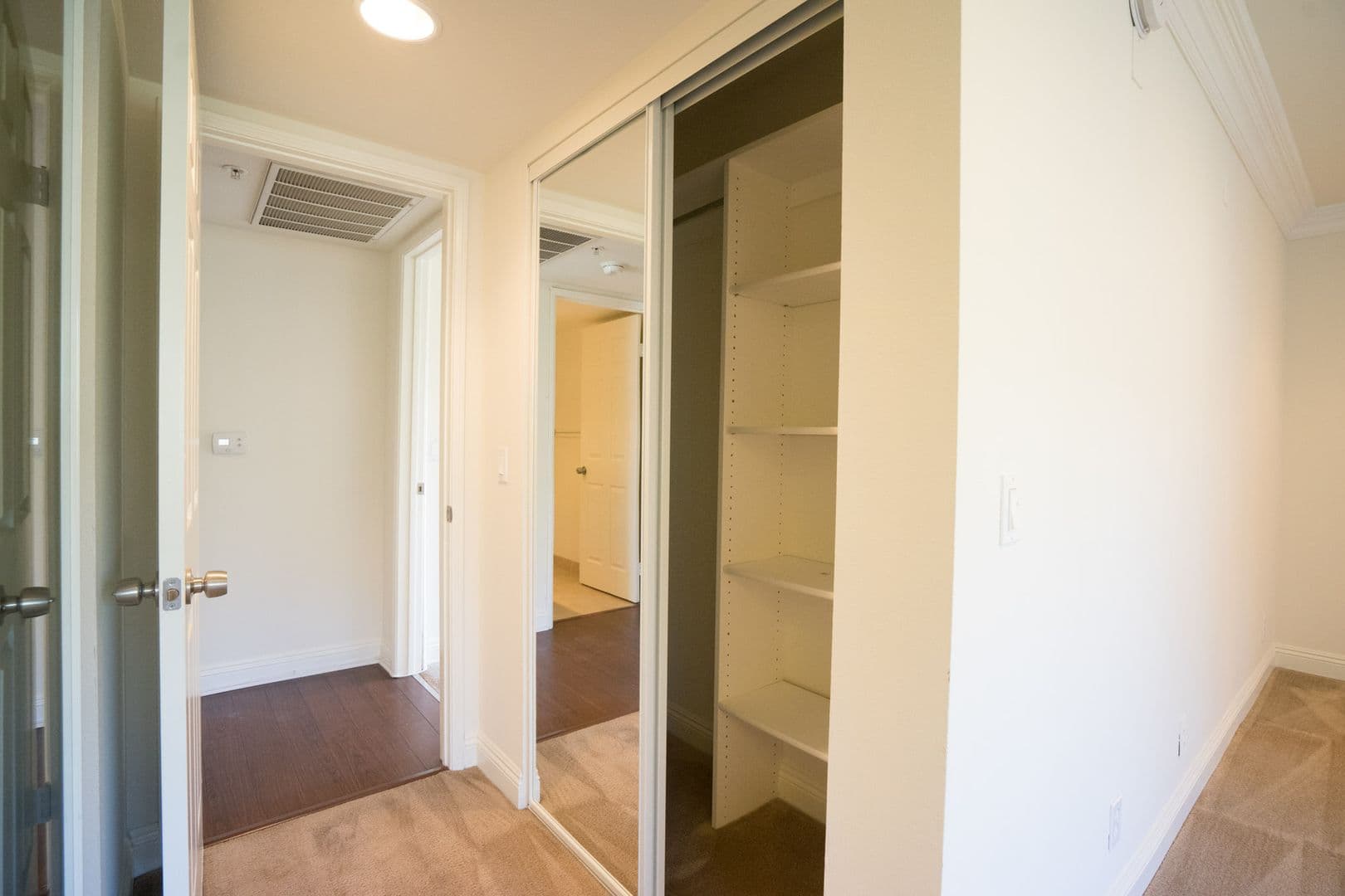 LOS ANGELES Apartment: 1508 VETERAN AVE.