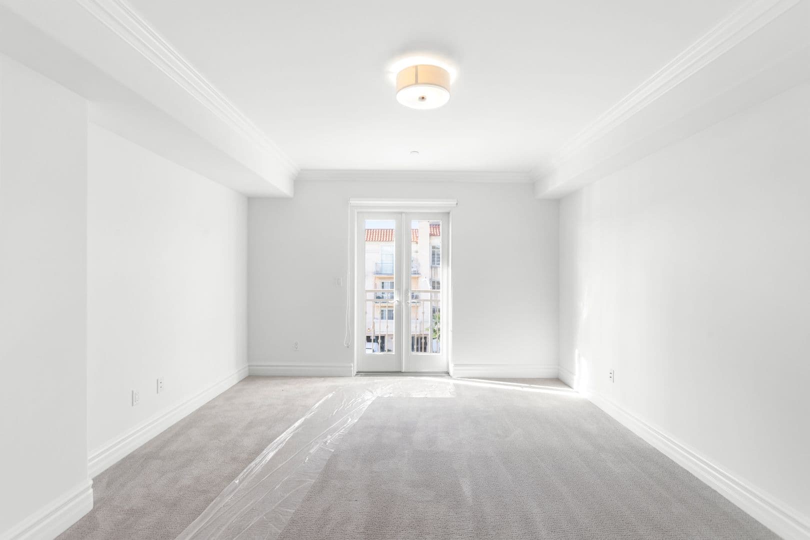 LOS ANGELES Apartment: 8610 CHALMERS DRIVE