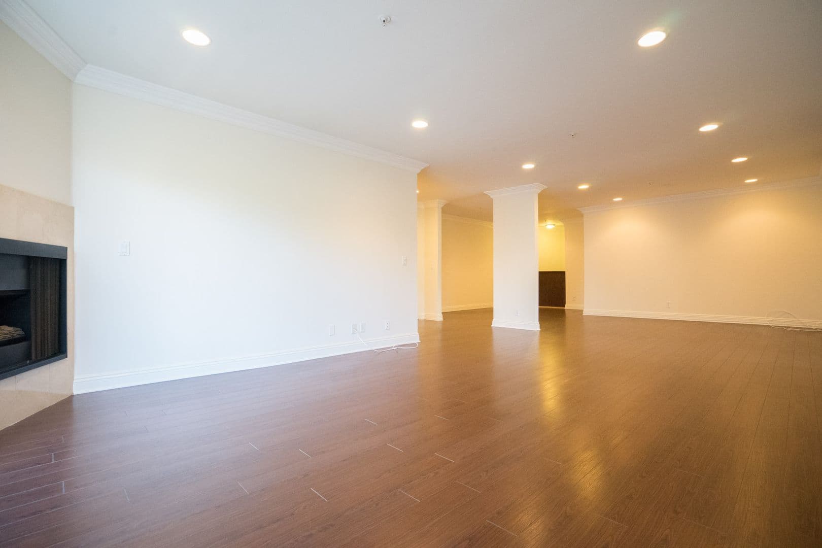 LOS ANGELES Apartment: 1508 VETERAN AVE.