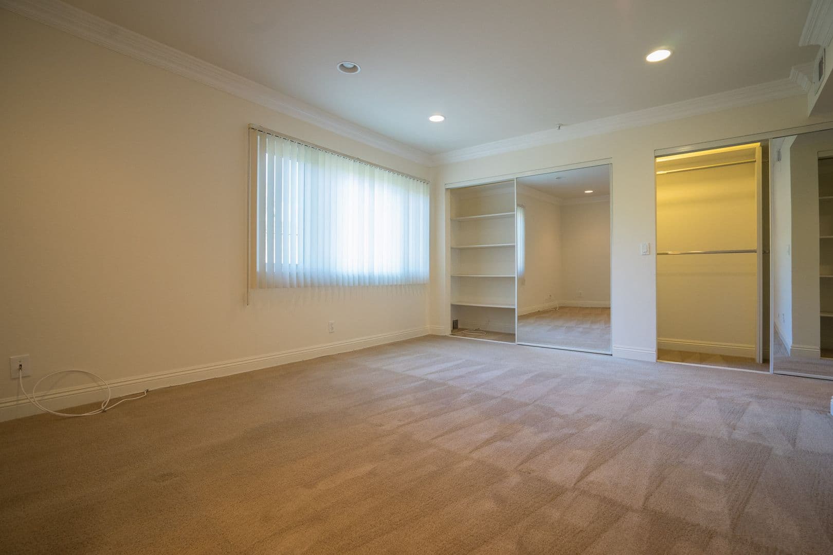 LOS ANGELES Apartment: 1508 VETERAN AVE.